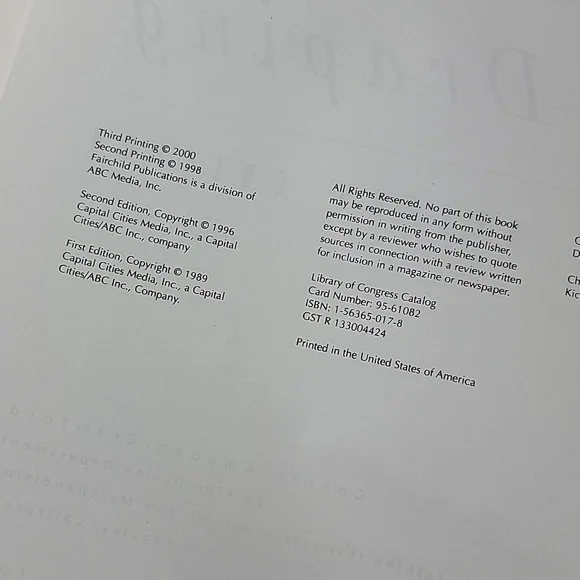 The Art Of Fashion Draping 2nd Edition Connie Amaden-Crawford - Picture 3 of 6